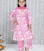 Pink printed cotton kurti plazzo with dupatta set for girls