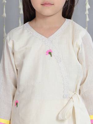 Off- white embroidered cotton kurti with palazzo set for girls 4