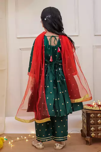 Green woven taffeta anarkali-pant with dupatta set for girls