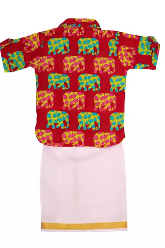 Red elephant print cotton kurta with lungi set for boy