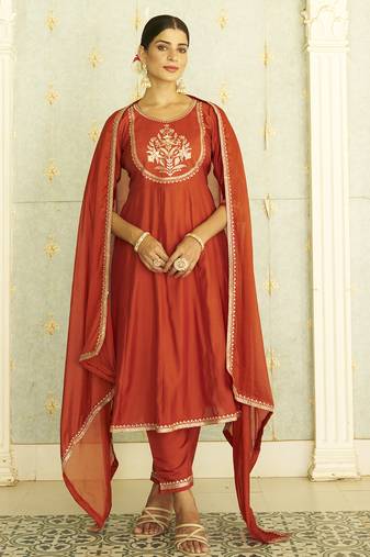 Pink women kurta pant dupatta set