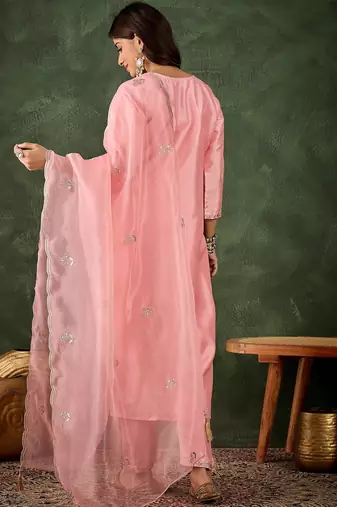 Pink women kurta pant dupatta set