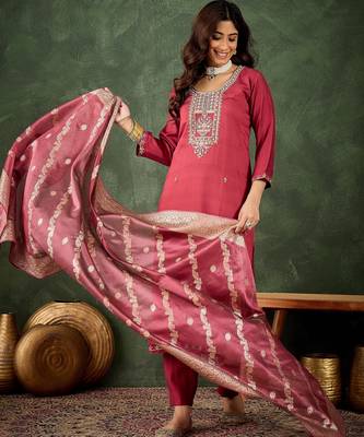 Maroon women kurta pant dupatta set 2