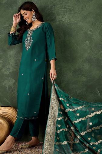 Green women kurta pant dupatta set