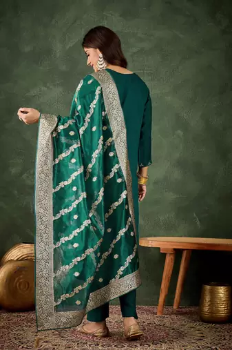 Green women kurta pant dupatta set