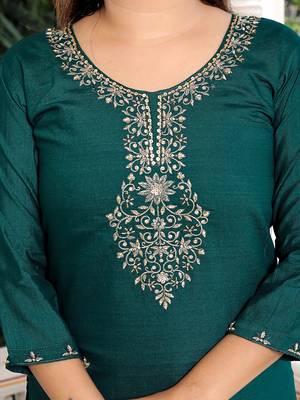 Green women kurta pant dupatta set 3