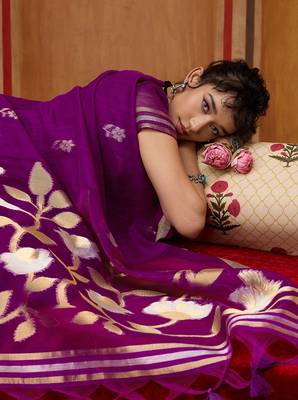 purple art silk blend woven work saree 4