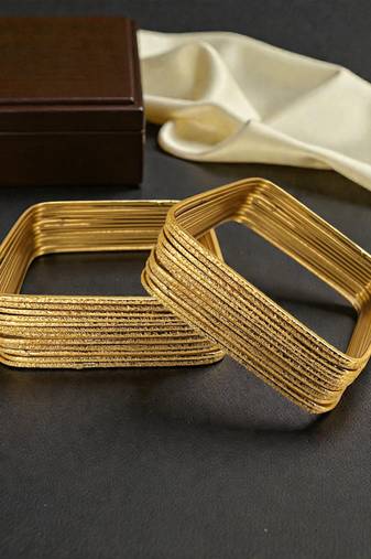 Set of 24 gold plated square shimmer bangle set