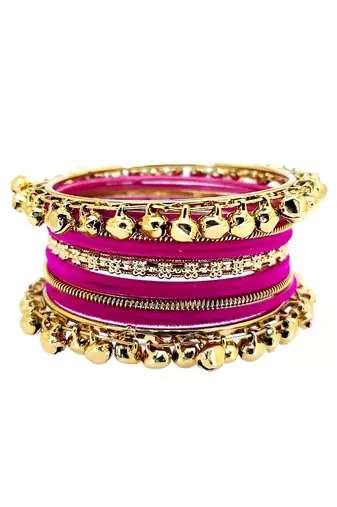 Set of 13 gold plated ghungroo rani velvet chuda set