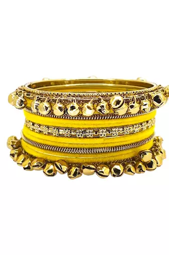 Set of 13 gold plated ghungroo yellow velvet chuda set