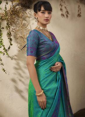 turquoise woven kanjivaram art silk blend saree 4