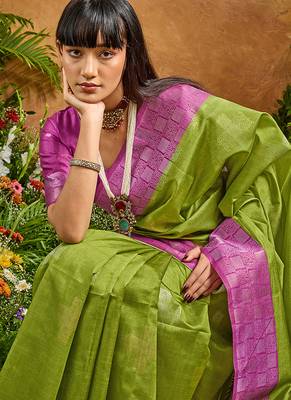 woven work art silk blend green saree 4