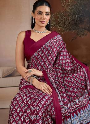 Maroon printed satin saree 4