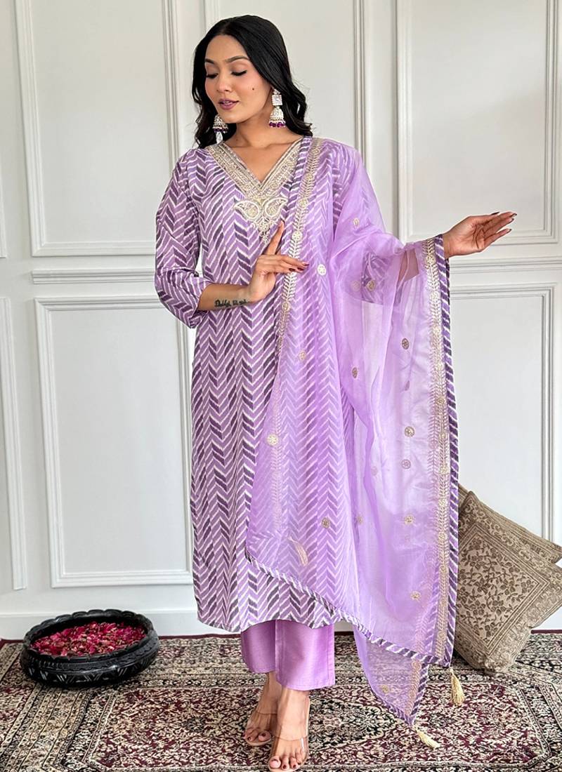 Lavender crepe printed sttiched kurta set