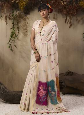 Cotton blend woven cream saree 2