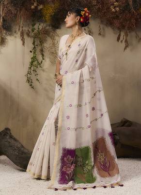 Cotton blend woven cream saree 2