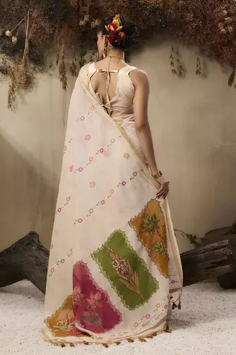Cotton blend woven cream saree