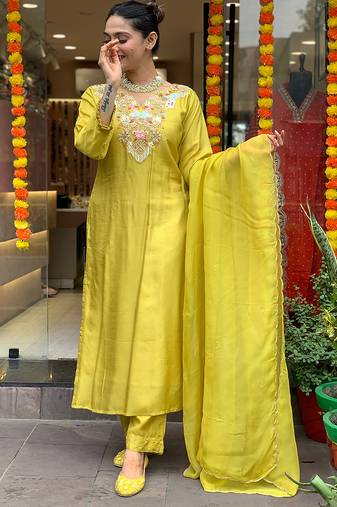 Yellow chanderi sttiched straight suit