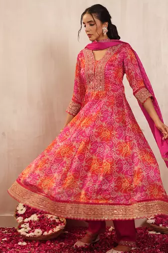Rani pink chinon silk bandhani print ready made kurta set