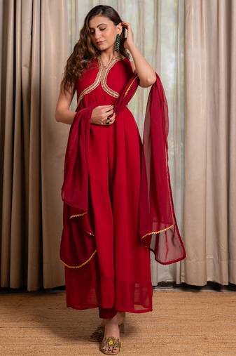 Red anarkali with pant and dupatta (set of 3)