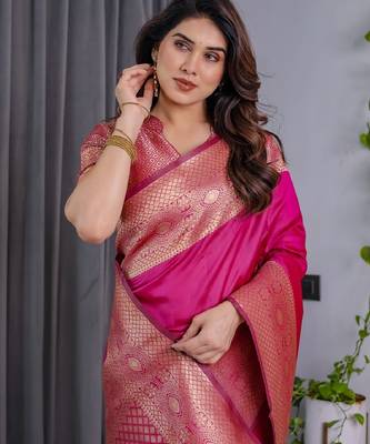 pink silk blend banarasi saree with unstitched blouse piece 5