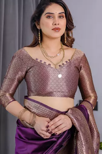 wine silk blend banarasi saree with unstitched blouse piece