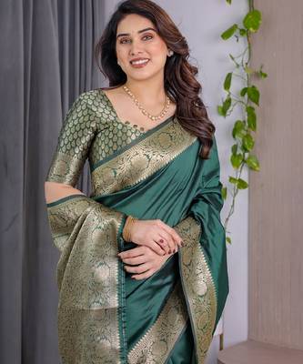 green silk blend banarasi saree with unstitched blouse piece 5