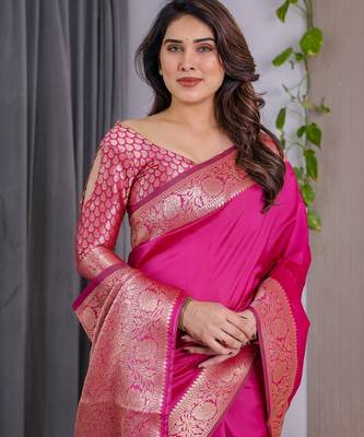 pink silk blend banarasi saree with unstitched blouse piece 5