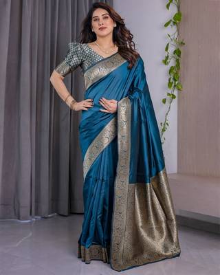 turquoise silk blend banarasi saree with unstitched blouse piece 3