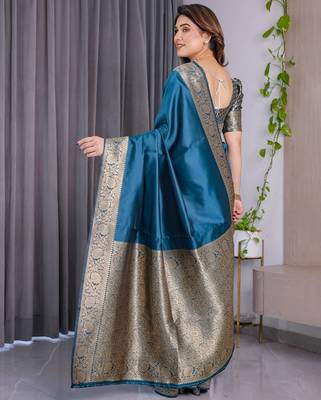 turquoise silk blend banarasi saree with unstitched blouse piece 4