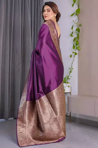 wine silk blend banarasi saree with unstitched blouse piece