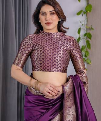 wine silk blend banarasi saree with unstitched blouse piece 5