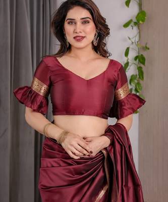 maroon silk blend banarasi saree with unstitched blouse piece 4