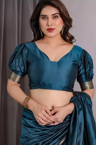 turquoise silk blend banarasi saree with unstitched blouse piece