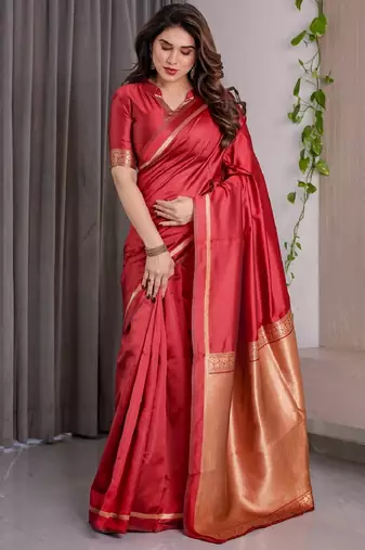 red silk blend banarasi saree with unstitched blouse piece