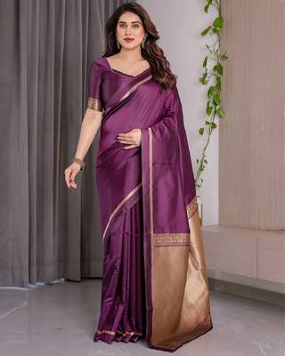 wine silk blend banarasi saree with unstitched blouse piece 1