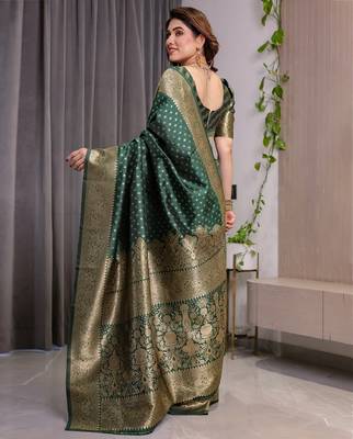 green silk blend banarasi saree with unstitched blouse piece 4