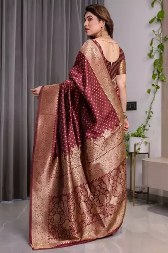 maroon silk blend banarasi saree with unstitched blouse piece