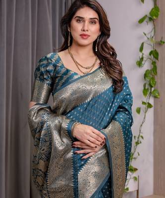 turquoise silk blend banarasi saree with unstitched blouse piece 5