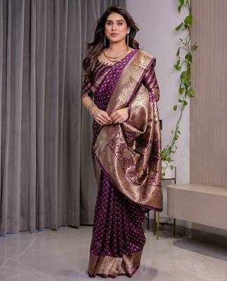 wine silk blend banarasi saree with unstitched blouse piece 2