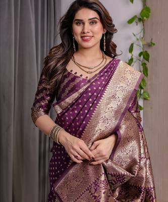 wine silk blend banarasi saree with unstitched blouse piece 5