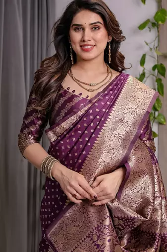 wine silk blend banarasi saree with unstitched blouse piece