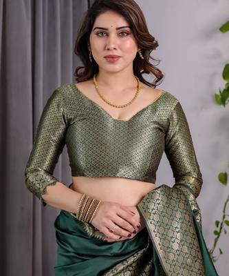 green silk blend banarasi saree with unstitched blouse piece 4