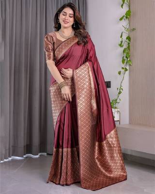 maroon silk blend banarasi saree with unstitched blouse piece 2