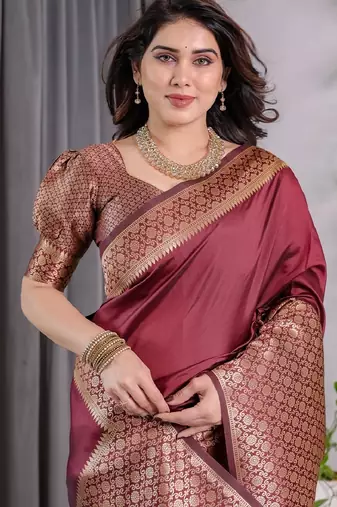 maroon silk blend banarasi saree with unstitched blouse piece