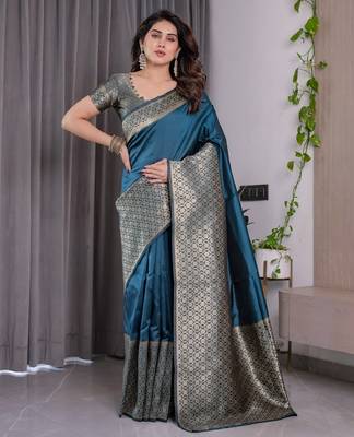 turquoise silk blend banarasi saree with unstitched blouse piece 2