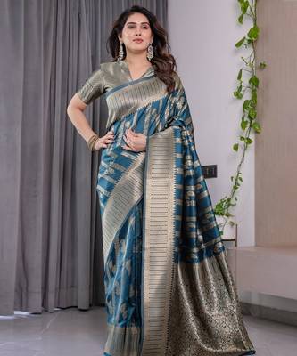 turquoise silk blend banarasi saree with unstitched blouse piece 2