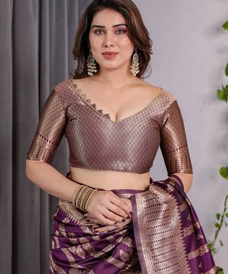 wine silk blend banarasi saree with unstitched blouse piece 4