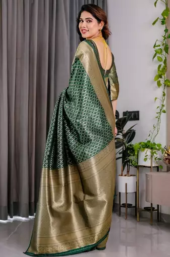 green silk blend banarasi saree with unstitched blouse piece
