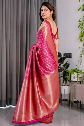pink silk blend banarasi saree with unstitched blouse piece